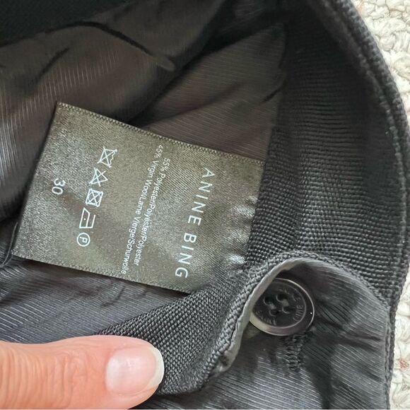 Anine Bing Carrie Black Short NWT - Picture 13 of 16